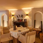Hotell Le Yaca 5*