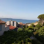 Le Yaca Hotell