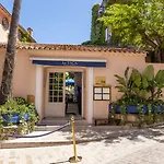 Hotell Le Yaca 5*