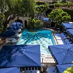 Hotell Le Yaca 5*
