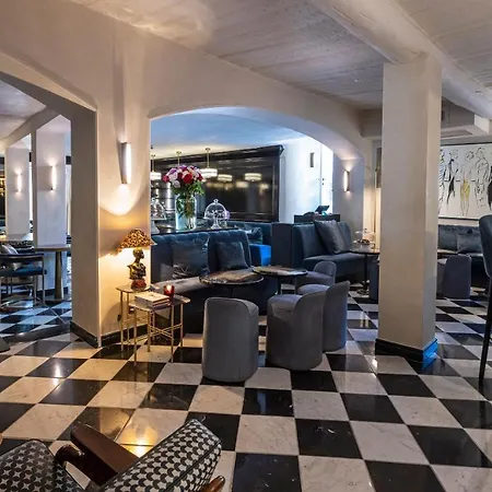 Le Yaca Hotel