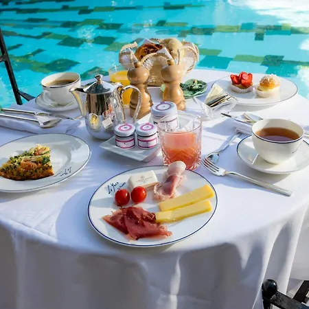 Le Yaca Hotel
