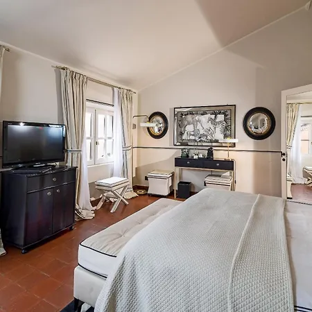 Hotel Le Yaca 5*