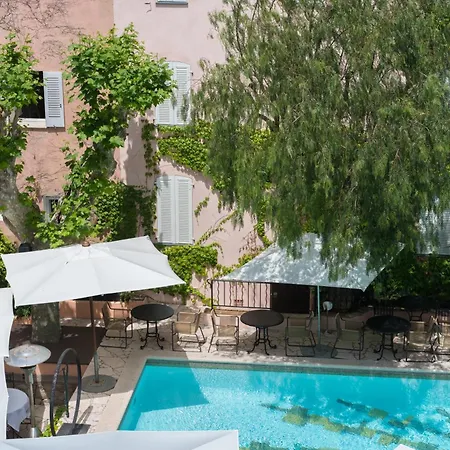 Hotel Le Yaca Saint-Tropez