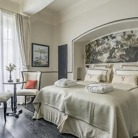Hotel Le Yaca Saint-Tropez