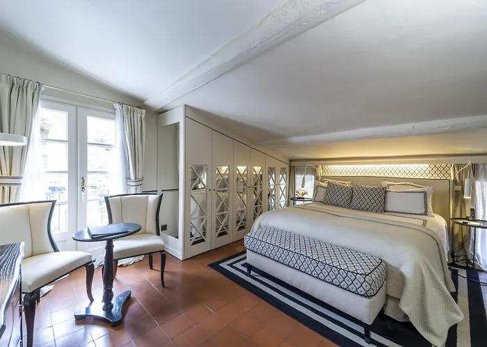 Hotel Le Yaca Saint-Tropez