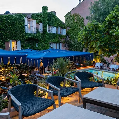Hotel Le Yaca