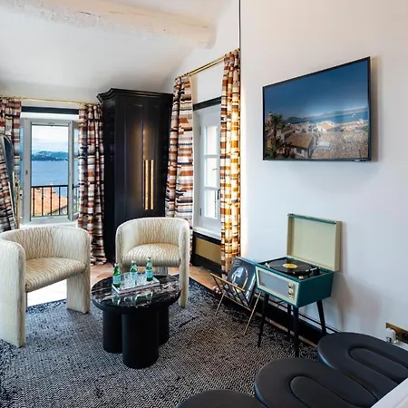 Hotell Le Yaca Saint-Tropez