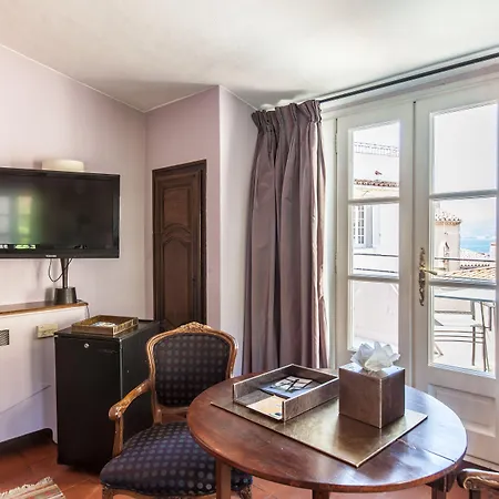 Le Yaca Saint-Tropez