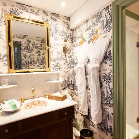 Le Yaca 5* Сен-Тропе