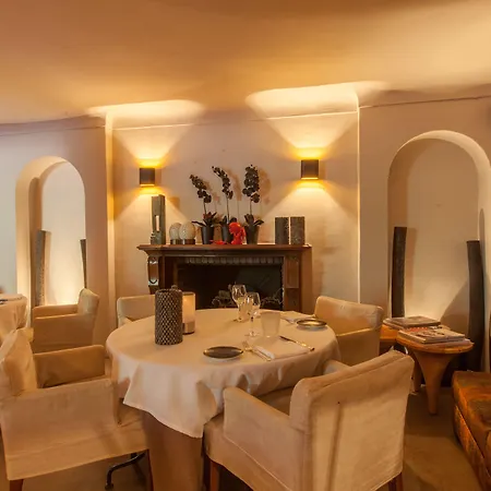 Hotel Le Yaca 5*