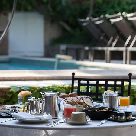 Hotel Le Yaca