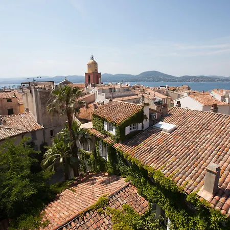 Ξενοδοχείο Le Yaca 5*